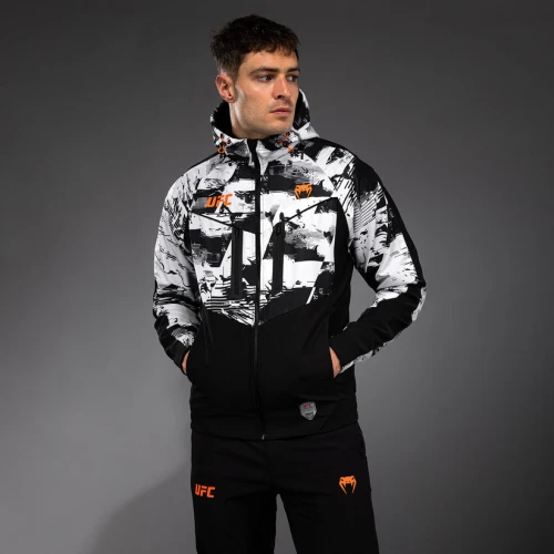 Pánská Mikina UFC Fusion by Venum Authentic Fight Night…